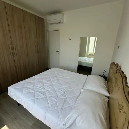 Il Mare A Un Passo Da Casa Samy Intero 6 Posti Letto 60 Mt Apartament *