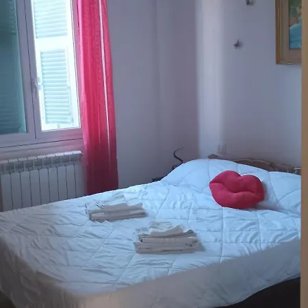 Apartman Il Mare A Un Passo Da Casa Samy Intero 6 Posti Letto 60 Mt *